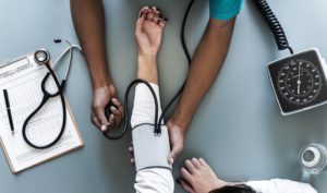 sphygmomanometer